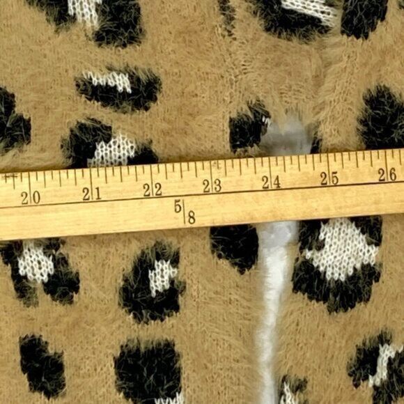 Believe Fuzzy Sweater Womens S/M Brown Leopard Oversized Soft Cozy Pull Over NEW - Picture 12 of 16